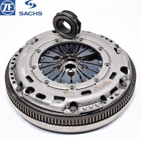 Volkswagen Passat 1.9 TDI Volantlı Debriyaj Seti 2005 - 2010 Modeller Arası Sachs Marka