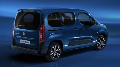 Fiat Doblo Arka Sağ Stop Lambası 2022 Model ve Sonrası Orjinal PSA Markadır