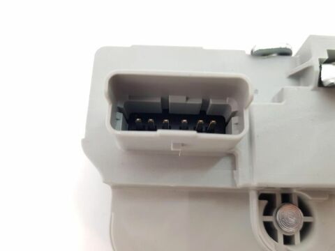 Peugeot Partner Ön Sağ Kapı İç Kilidi Elektrikli 1996 Model ve Sonrası Araçlar Psa Orjinal Üründür